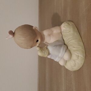 Vintage Precious Moments "Love is Kind" 20th Anniversary Figurine 1998